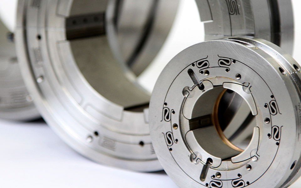 Flexure Pivot tilt pad journal bearing with ISFD technology