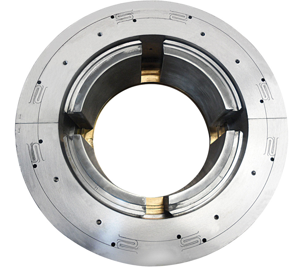 Four-pad tilt pad journal bearing with ISFD technology
